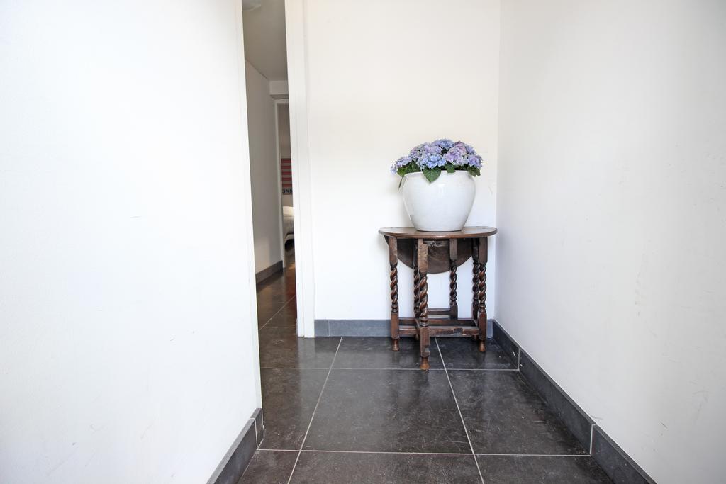 Ground Floor Canal Apartment Амстердам Екстериор снимка