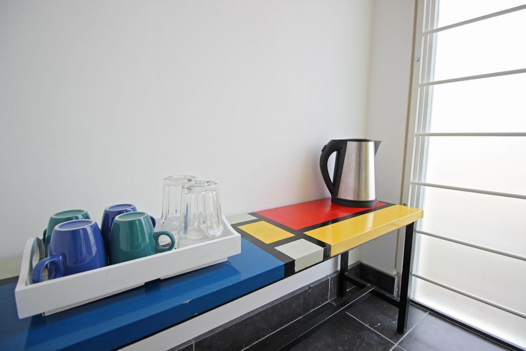Ground Floor Canal Apartment Амстердам Екстериор снимка
