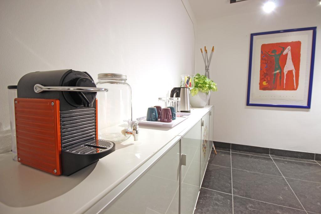 Ground Floor Canal Apartment Амстердам Екстериор снимка